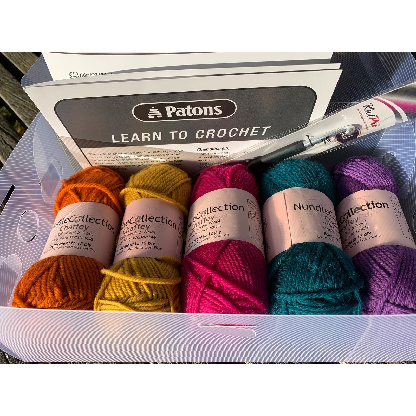 Nundle Woollen Mill Learn to Crochet Kit Bold