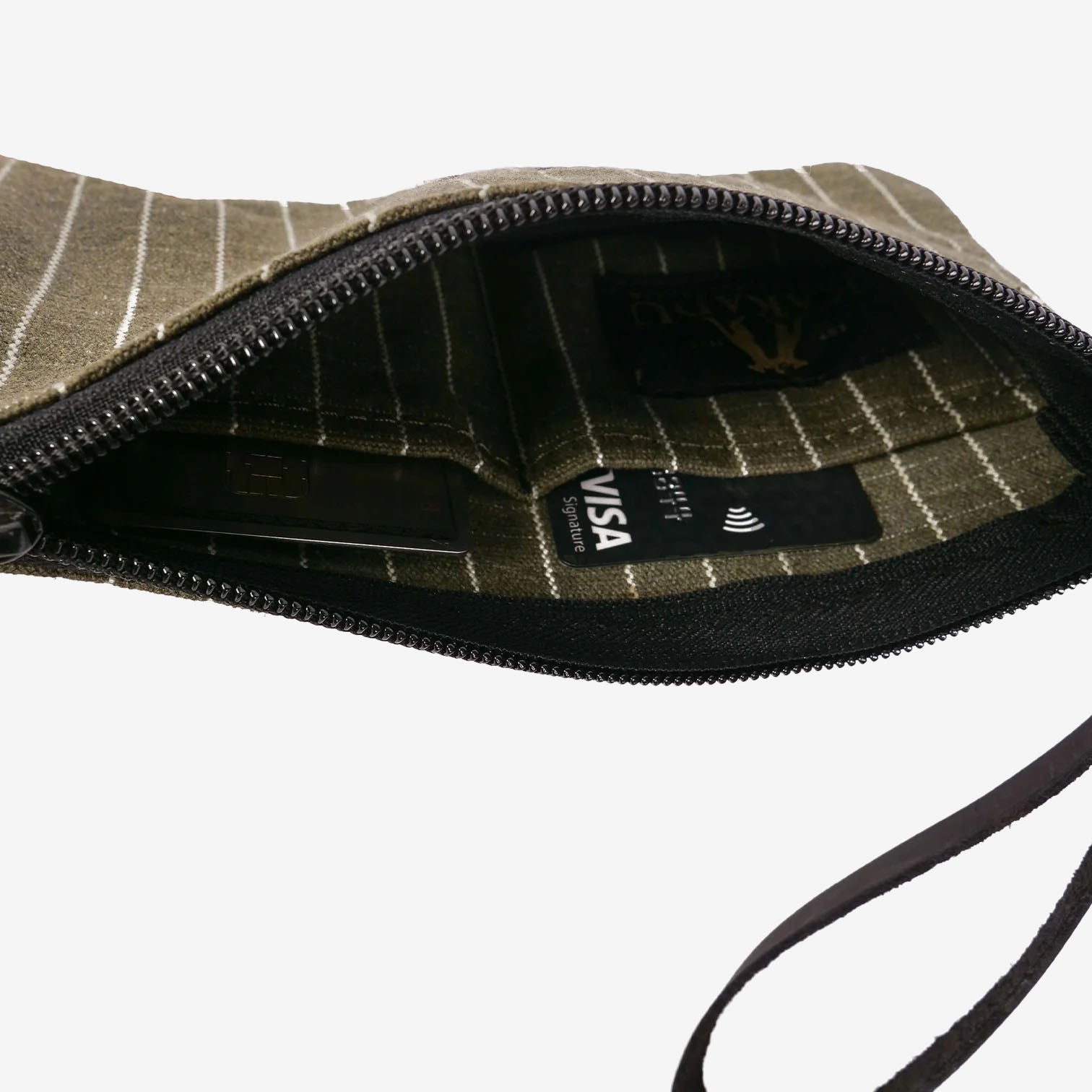 Kakadu Zip Pouch green