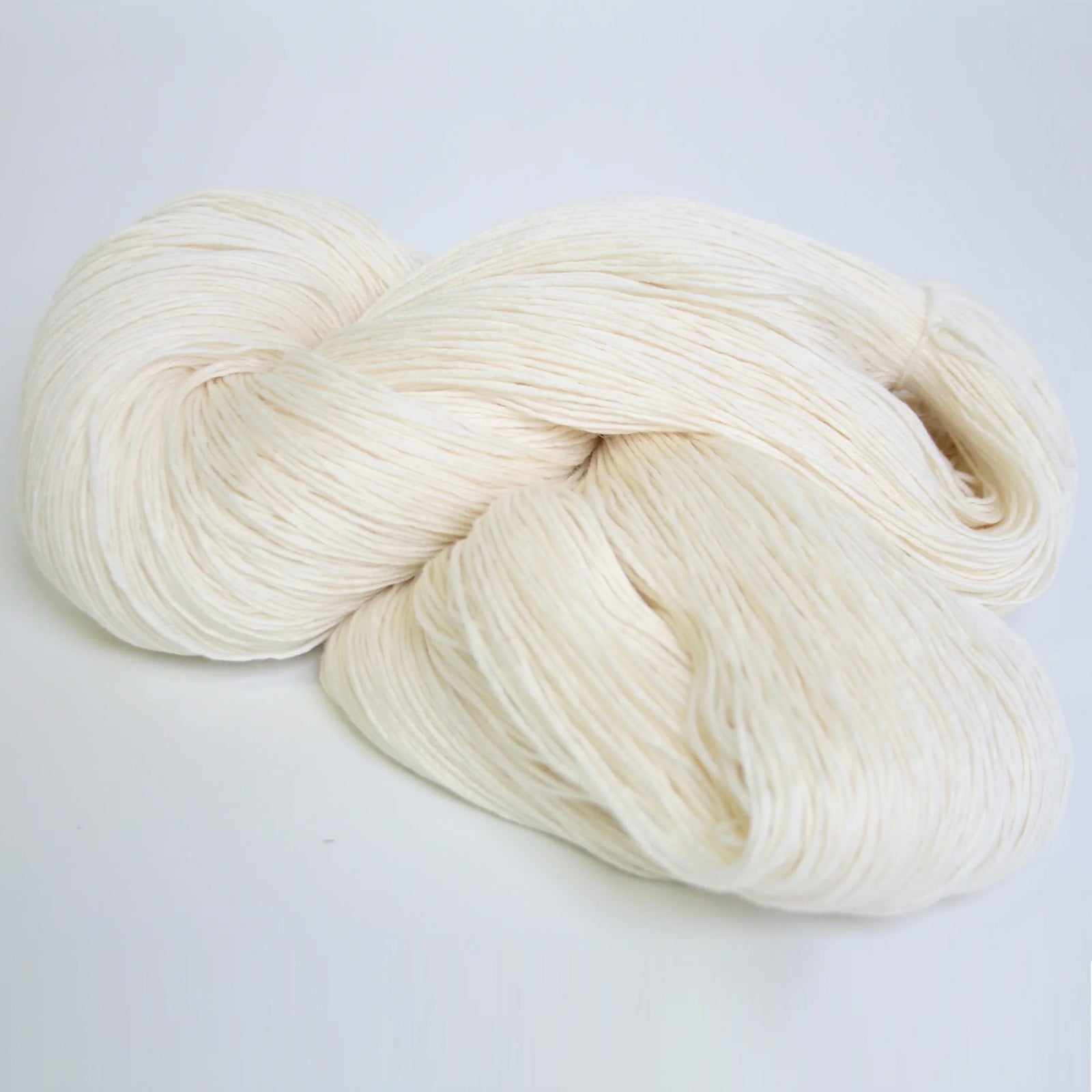 Nundle Undyed Machine Washable 4 Ply Sock Yarn 100g Hank