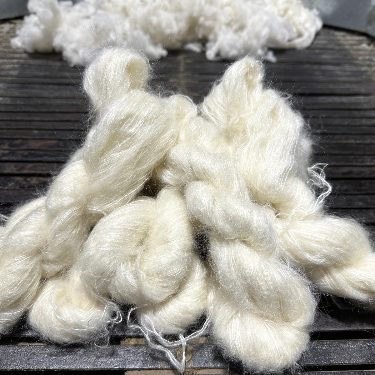 Nundle Undyed Mohair & Silk Yarn