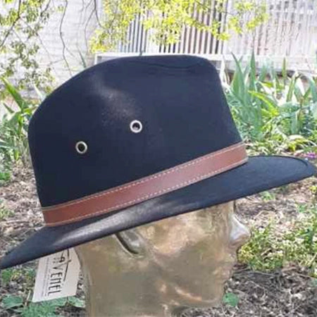Avenel Blocked Canvas Hat black