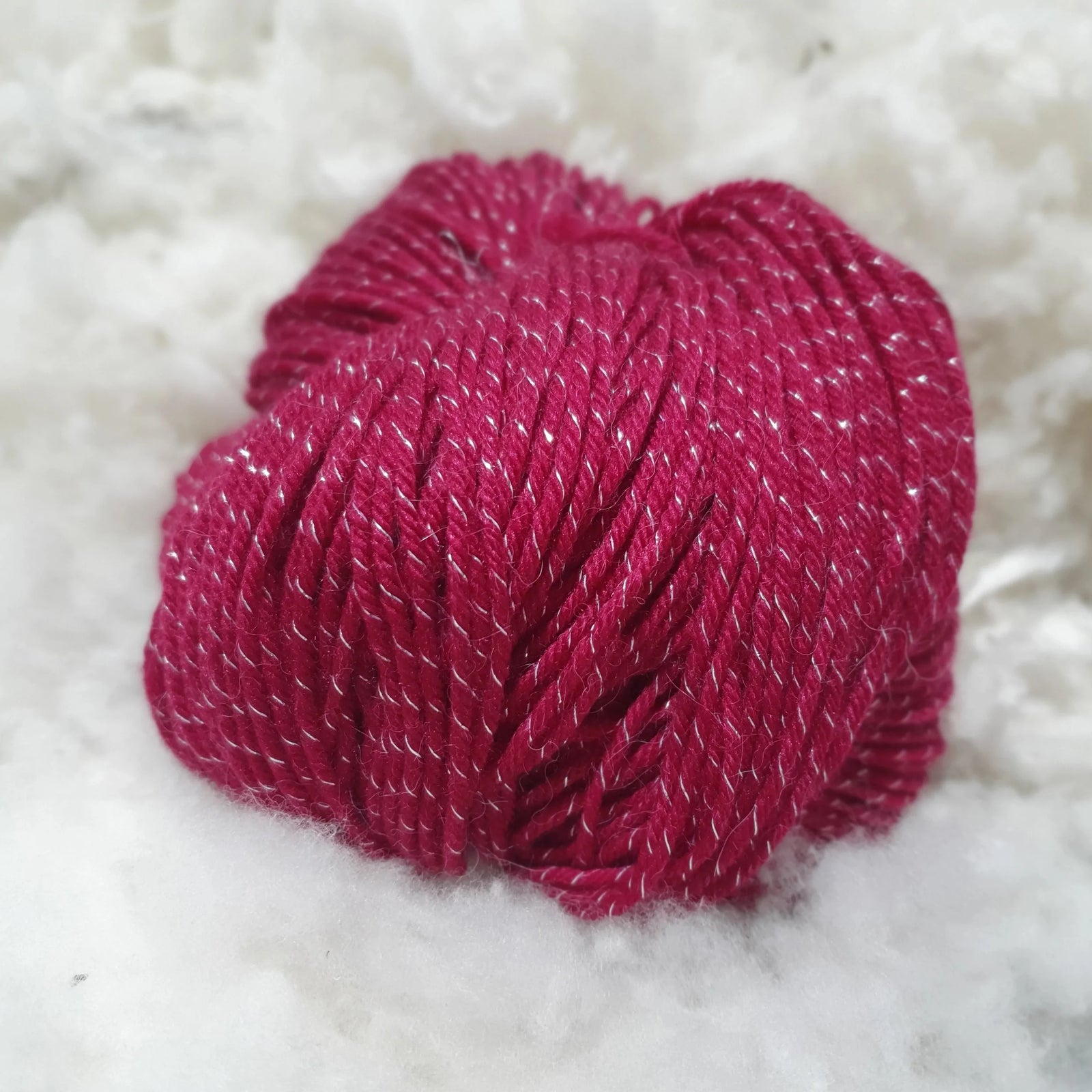 Nundle Dyed Metallica Yarn 4ply Equivalent - Cranberry