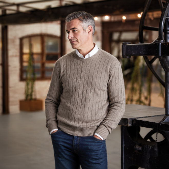Ansett Pure Wool Cable V-Neck sable