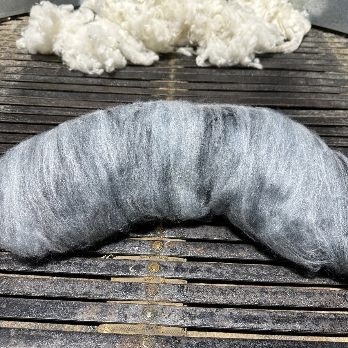 Hand Dyed Wool Batts 100g Black White