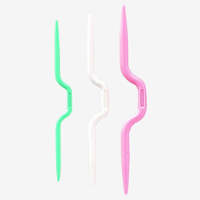 Clover Cable Stitch Holder