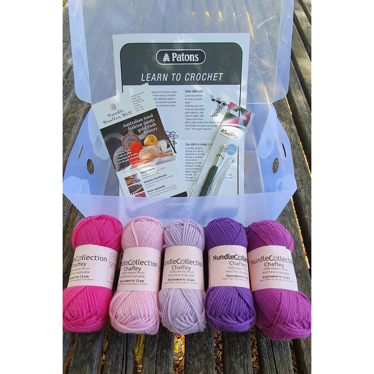 Nundle Woollen Mill Learn to Crochet Kit Lolly
