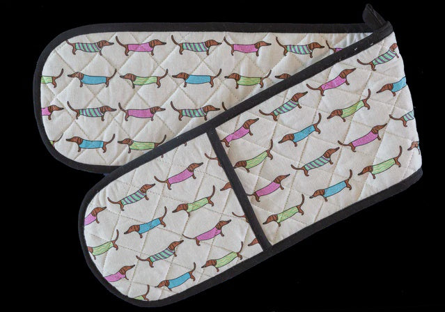 Double Oven Glove - Sausage Dogs