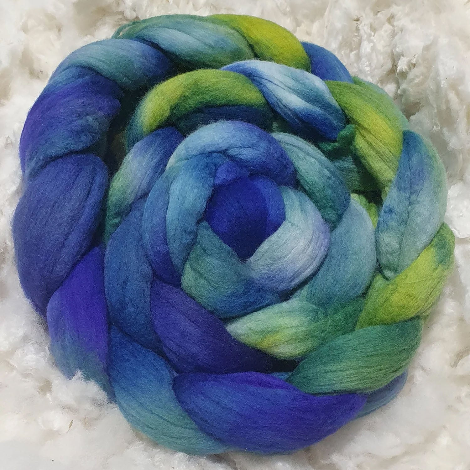 Hand Dyed Wool Top / Sliver / Roving 200grams - Blue Lagoon