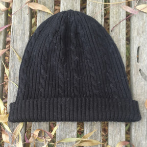 Knitted@Nundle Cable Beanie black