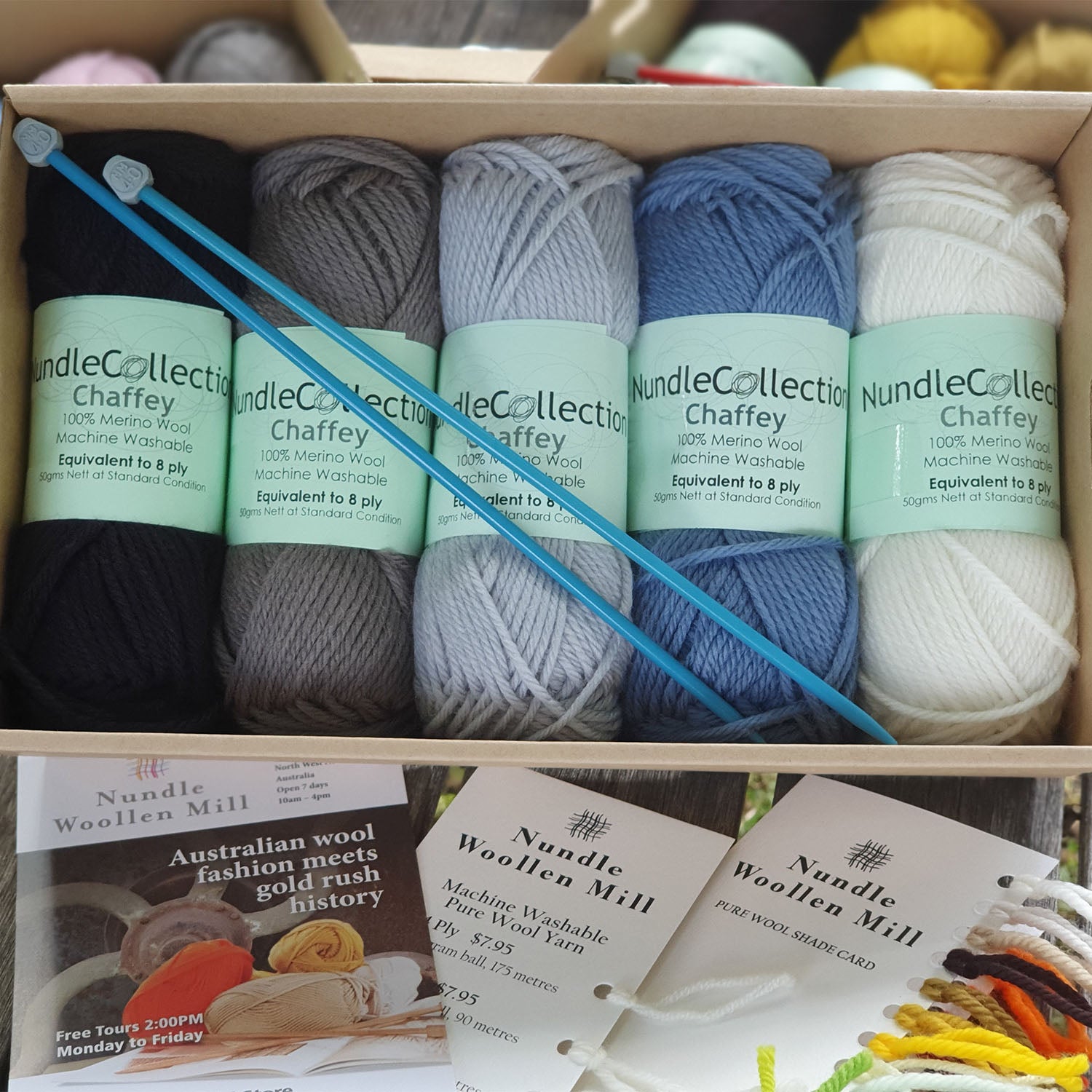 Nundle Woollen Mill Tempter Box Snappy Chappy