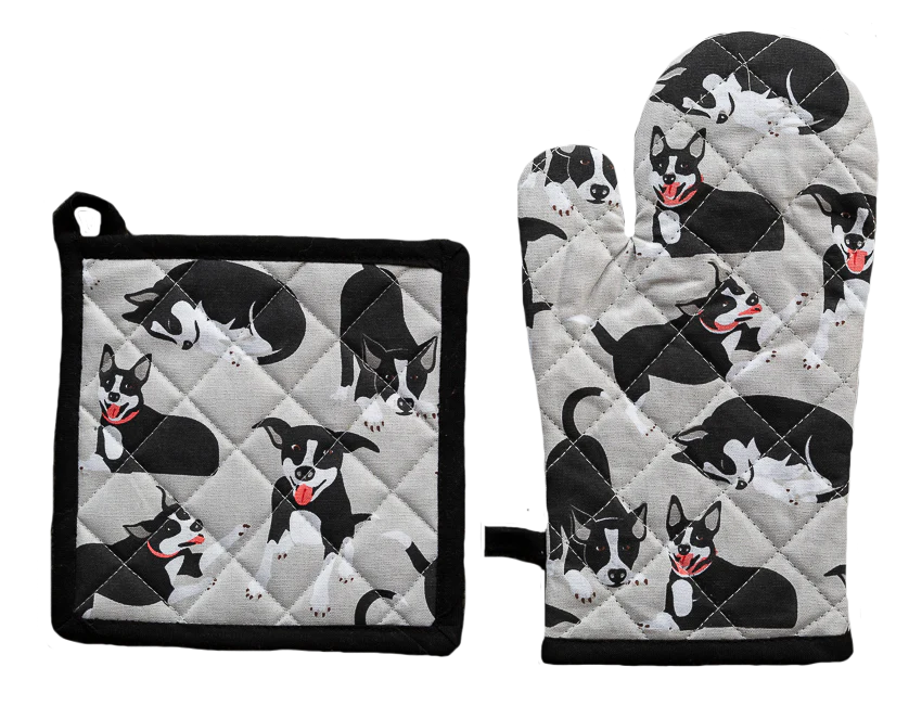 Oven Glove & Pot Holder Set - Farm Dogs