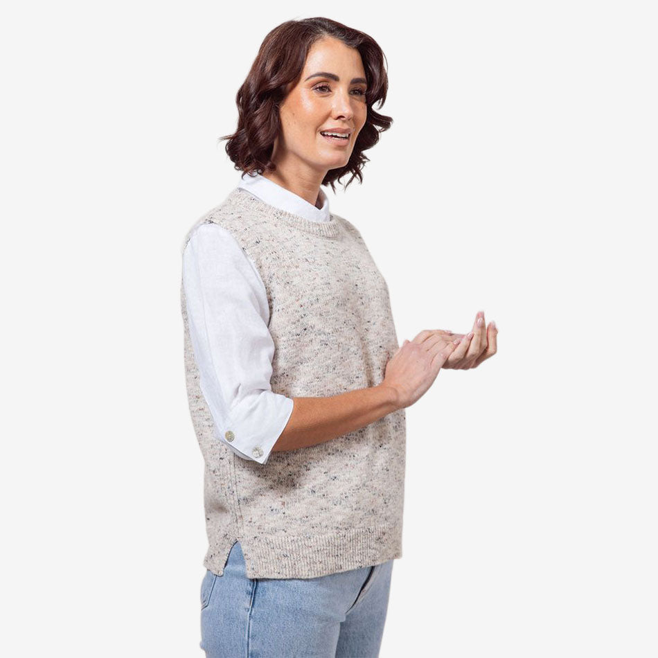 See Saw Round Neck Speckled Vest natural