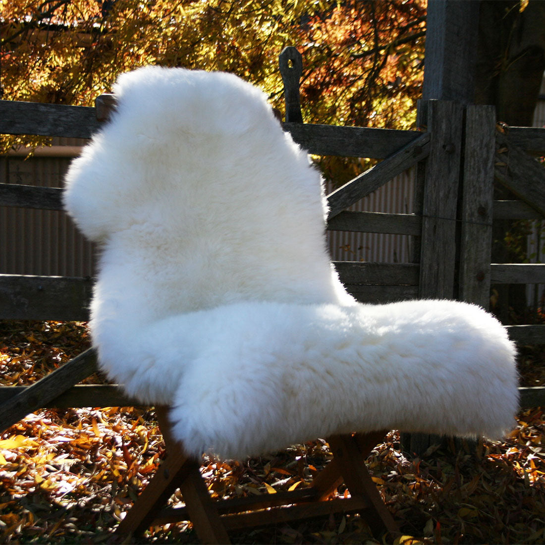 Cozy Mate Sheepskin Rug ivory