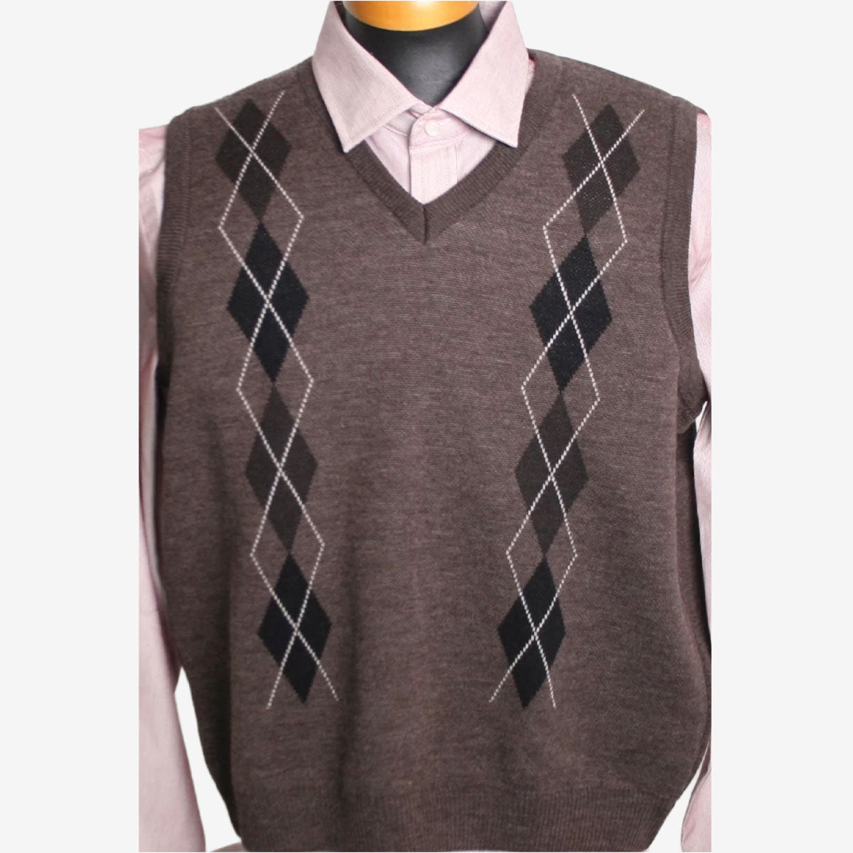 Aklanda Argyle Vest bron