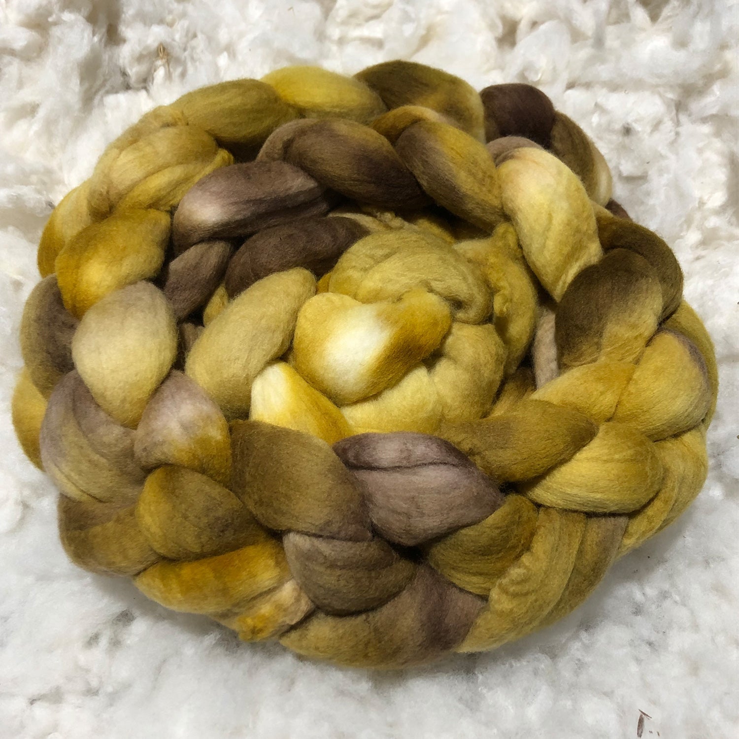 HAND DYED WOOL TOP / SLIVER / ROVING - 200GRAMS - CHOC HONEYCOMB