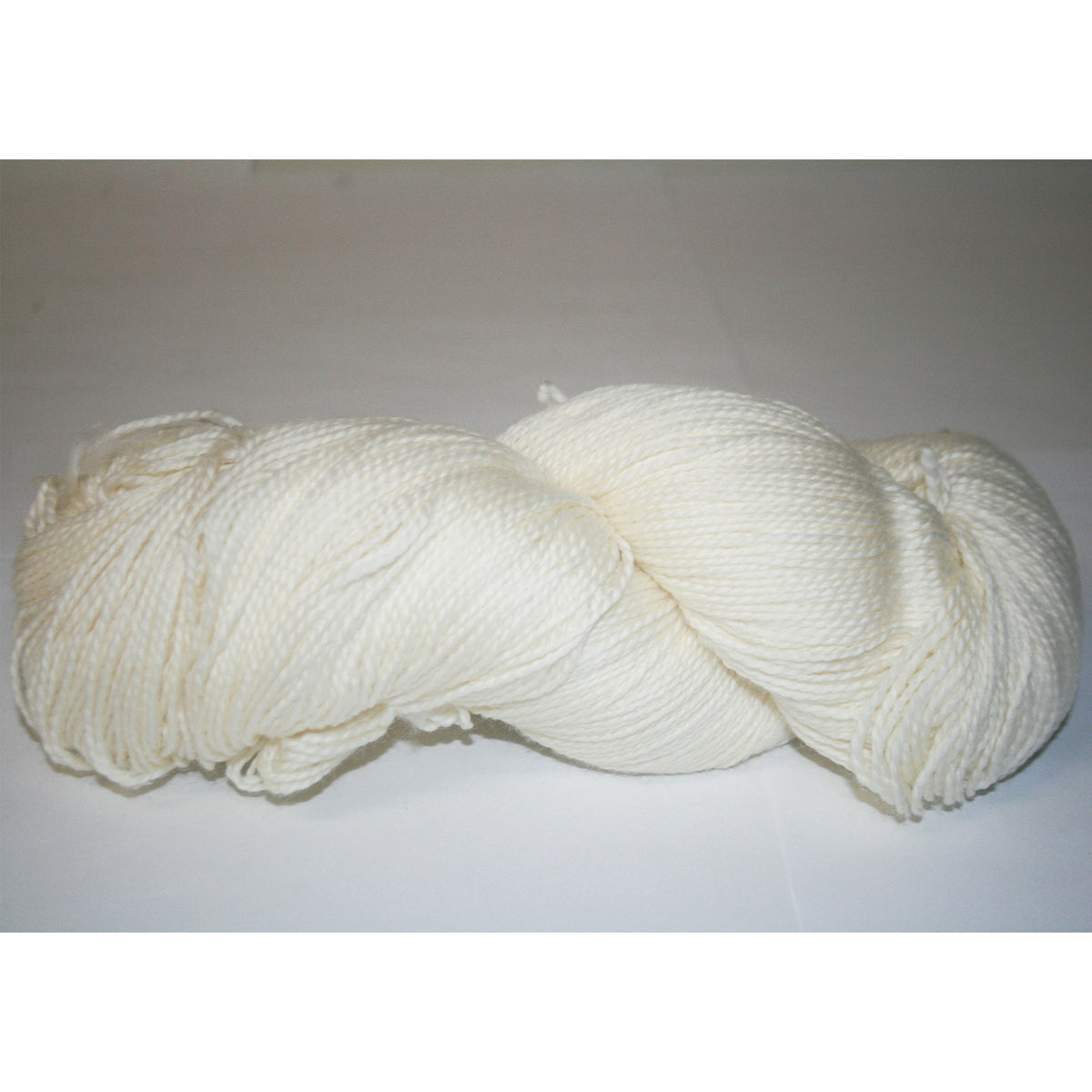Nundle Undyed Machine Washable High Twist Merino Wool Yarn