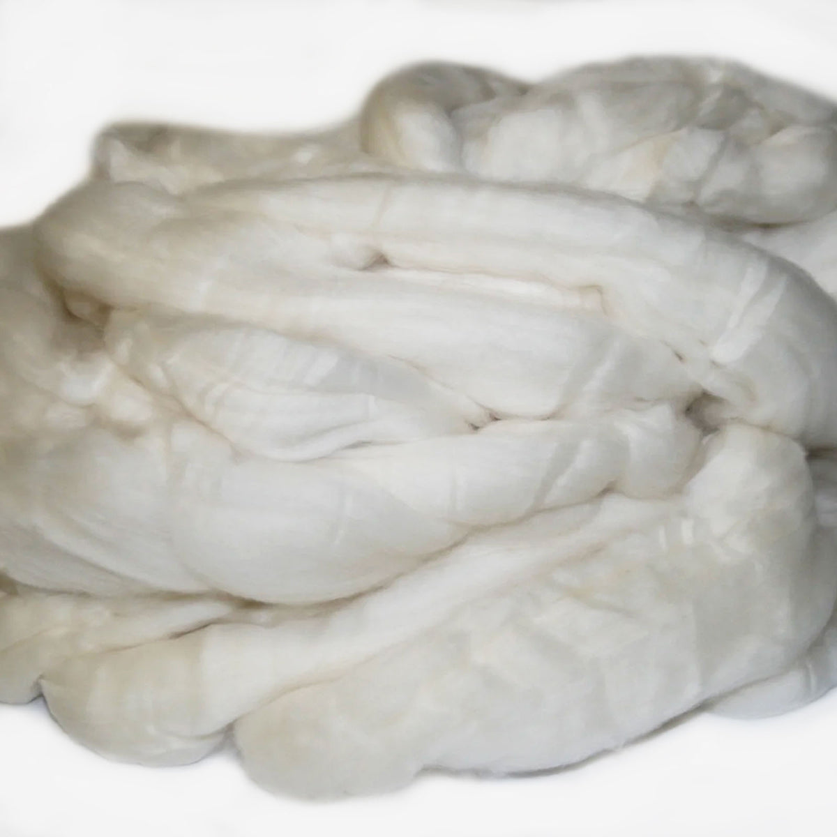 Merino Wool Top 17.5 Micron Natural 2950g