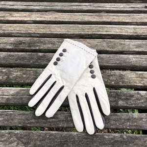 Avenel Button Sheepskin Leather Gloves
