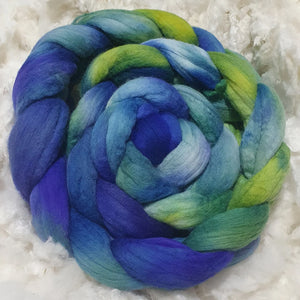 HAND DYED WOOL TOP / SLIVER / ROVING - 200GRAMS - BLUE LAGOON