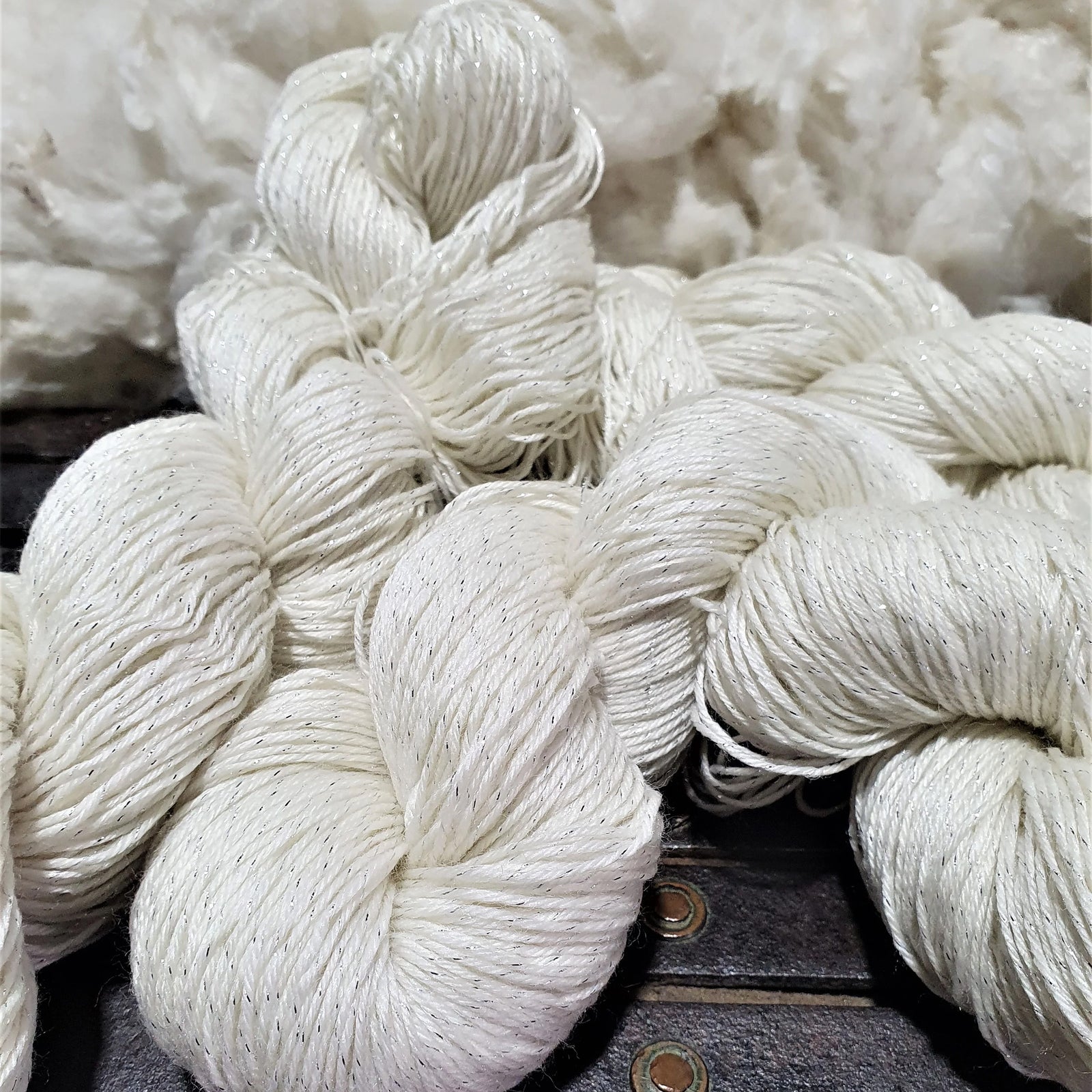 Nundle Undyed Metallica Yarn 4 Ply Equivalent