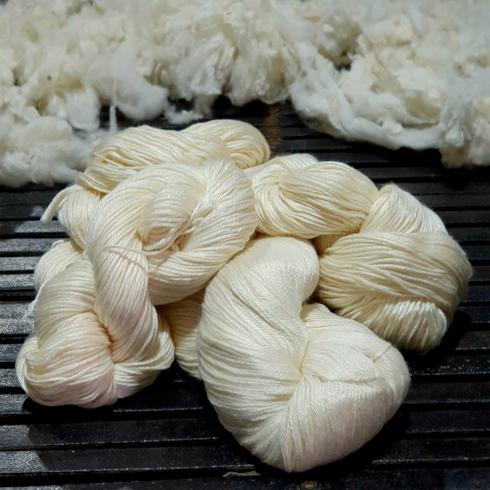Nundle Undyed Bamboo Merino Yarn 100g hank